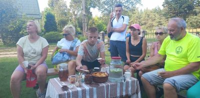 Įvyko dviračių žygys „Nuo avilio prie avilio“  2